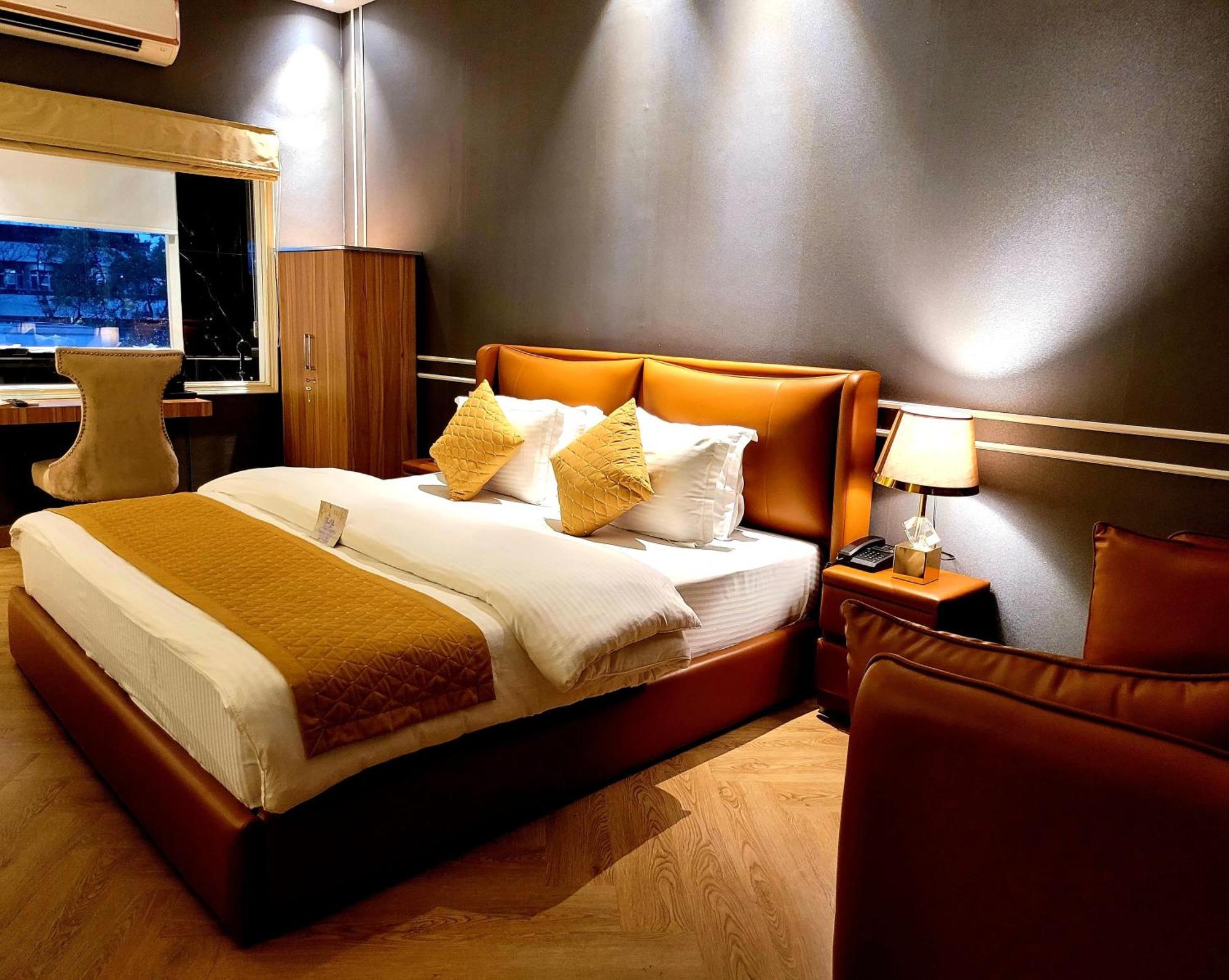 Victorian Elegance Luxury Stays Amritsar Ngoại thất bức ảnh